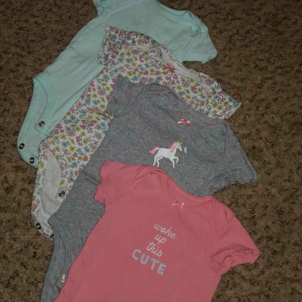 4 t-shirt onsies.